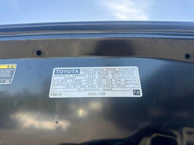 2024 Toyota RAV4 LE