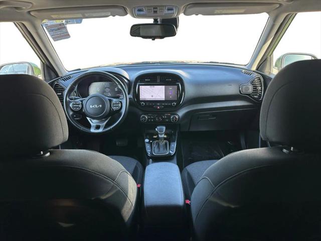 2023 Kia Soul EX