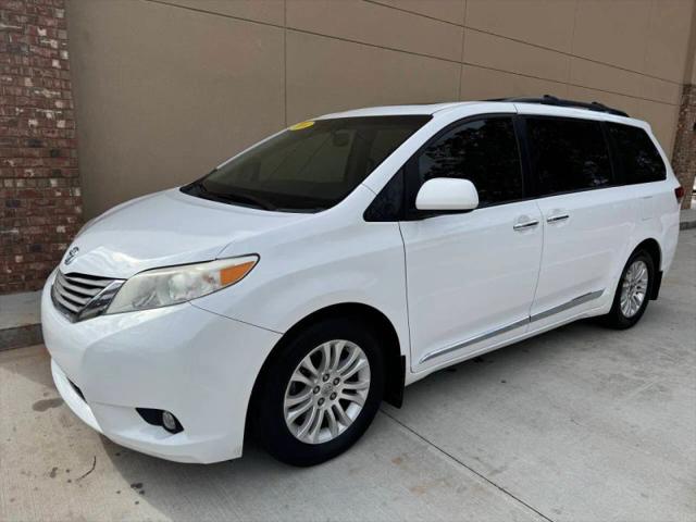2014 Toyota Sienna XLE V6 8 Passenger for sale in Conyers, GA