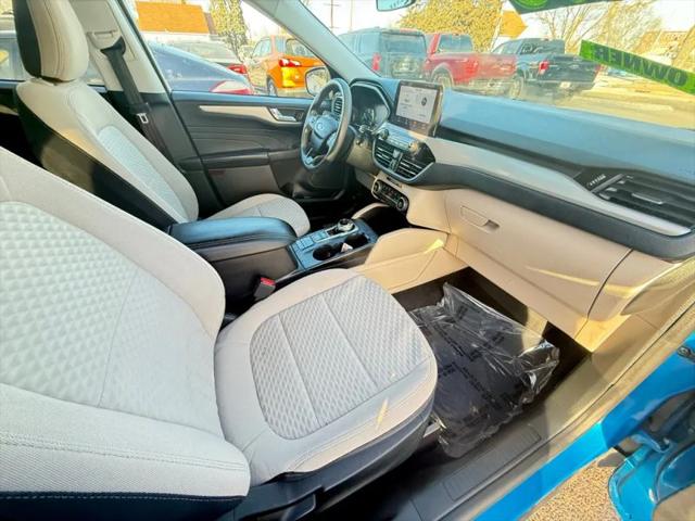 2021 Ford Escape SE Hybrid
