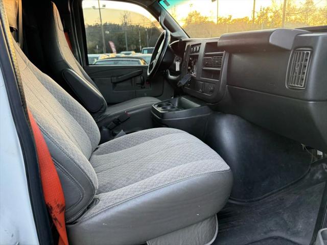 2017 Chevrolet Express Work Van