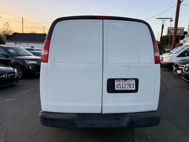 2017 Chevrolet Express Work Van
