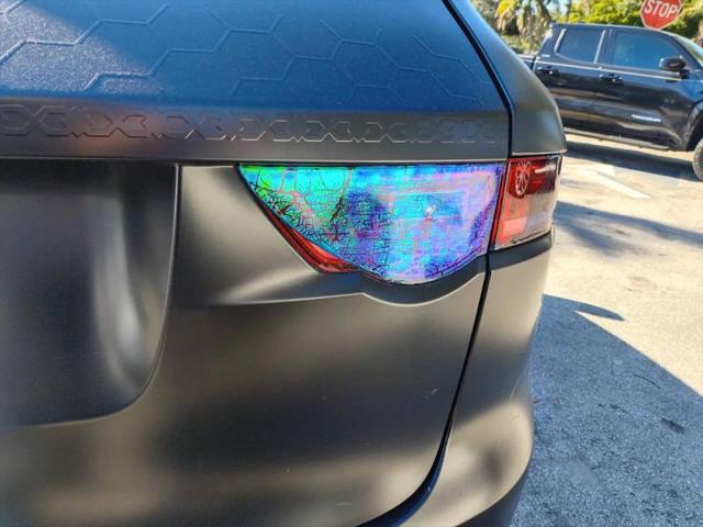 2018 Jaguar F-PACE 25t Premium