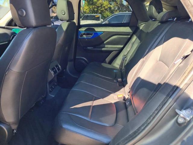2018 Jaguar F-PACE 25t Premium
