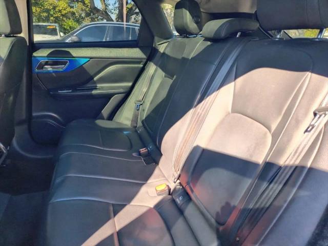 2018 Jaguar F-PACE 25t Premium
