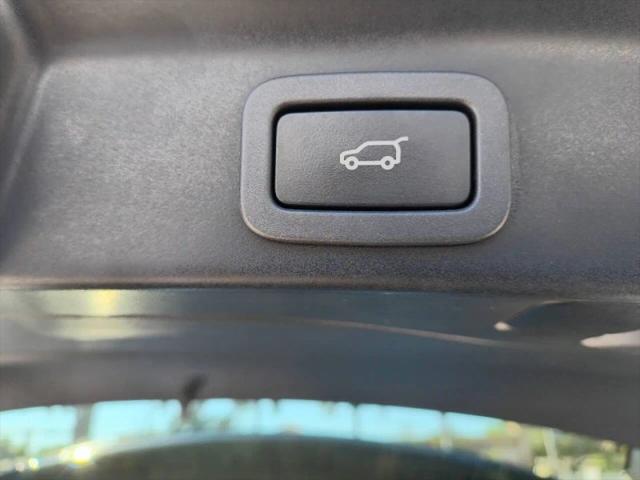 2018 Jaguar F-PACE 25t Premium