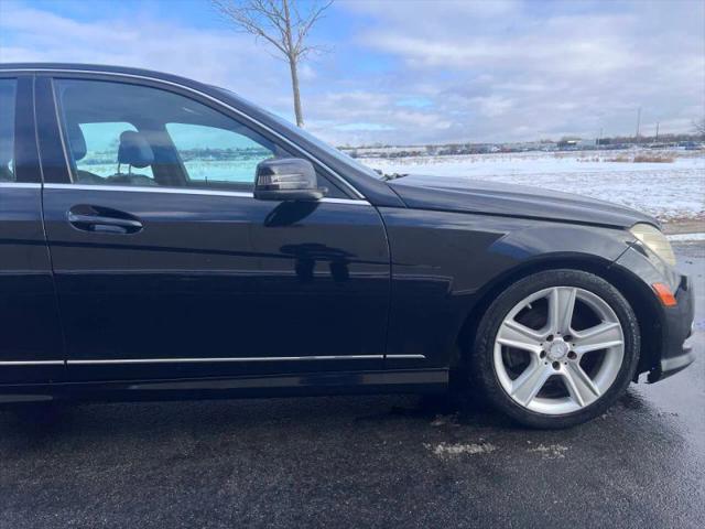 2010 Mercedes-Benz C-CLASS C 300 Luxury 4MATIC