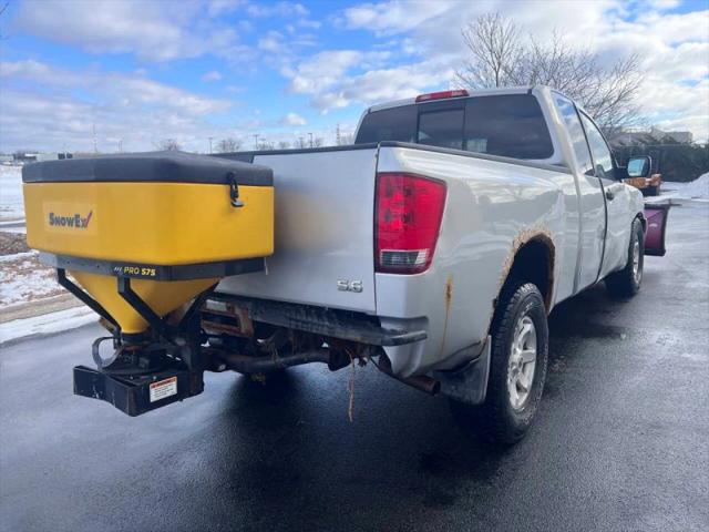 2004 Nissan Titan XE