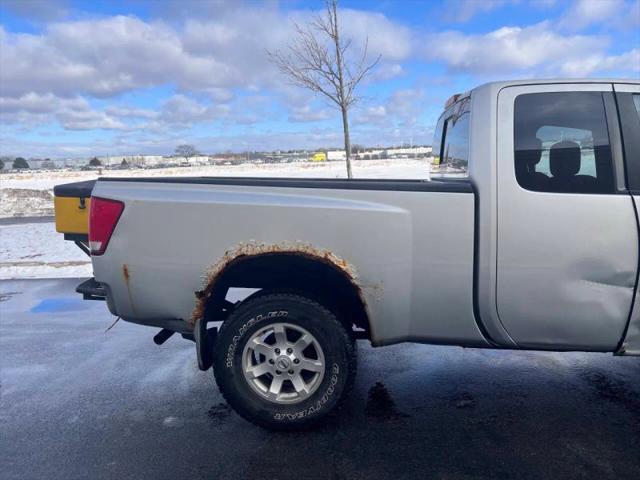 2004 Nissan Titan XE