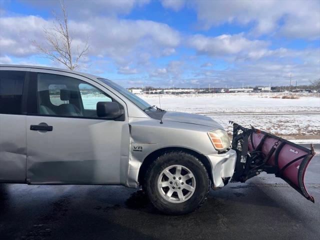 2004 Nissan Titan XE