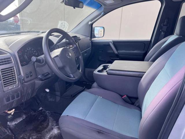 2004 Nissan Titan XE