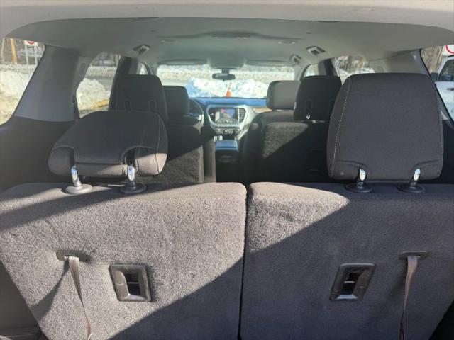 2019 GMC Acadia SLE-2