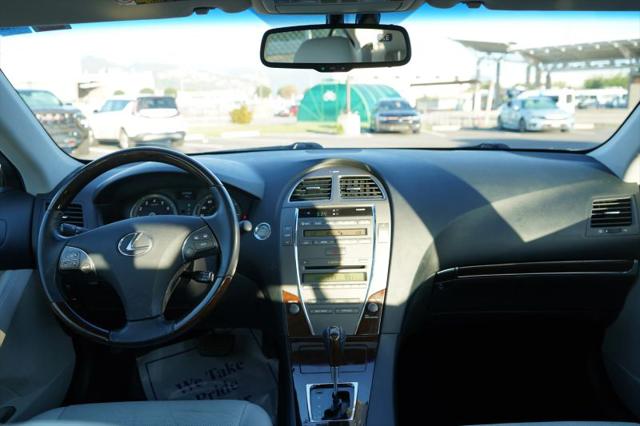 2011 Lexus ES 350 350