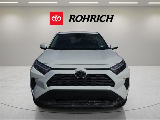 Used 2024 Toyota RAV4 LE with VIN 2T3G1RFV5RC396925 for sale in Kansas City