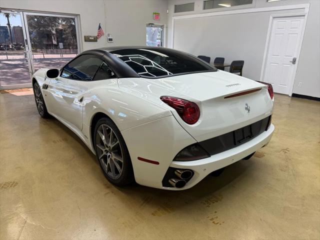 2012 Ferrari California Base