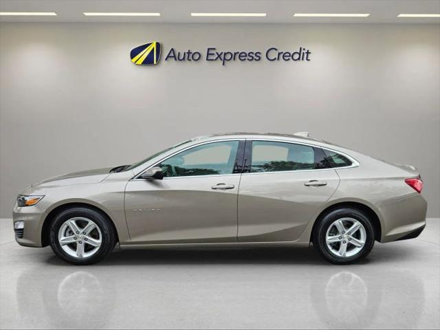 2022 Chevrolet Malibu FWD LT