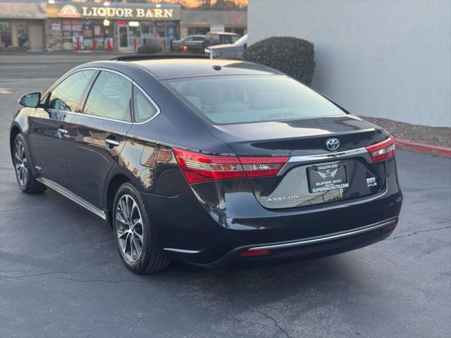 2018 Toyota Avalon Hybrid XLE