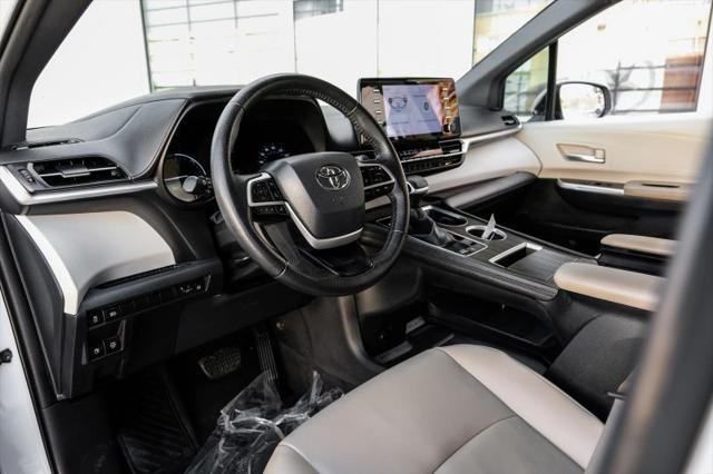 2022 Toyota Sienna XLE