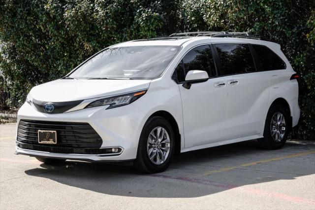 2022 Toyota Sienna XLE