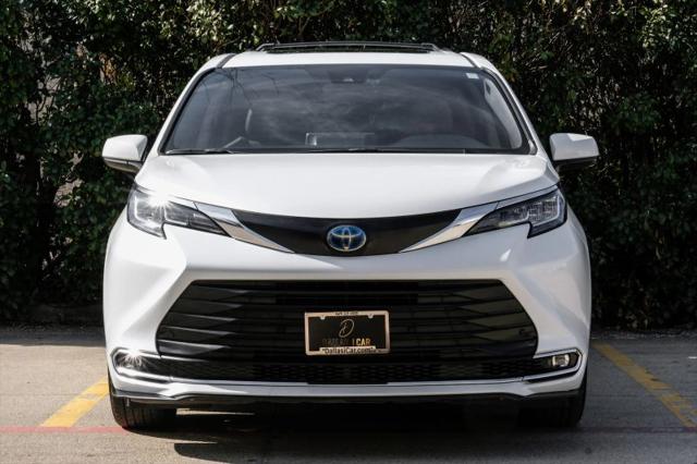 2022 Toyota Sienna XLE
