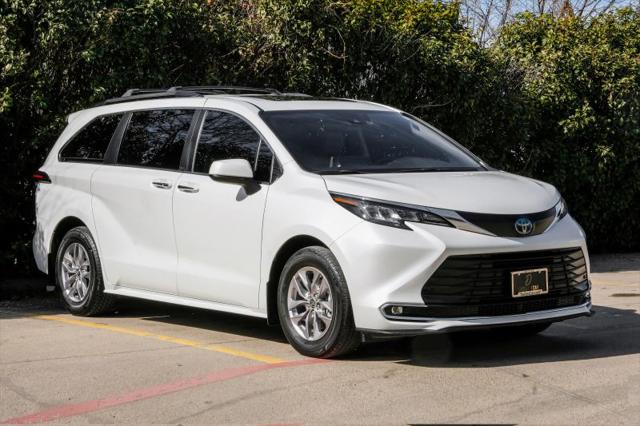 2022 Toyota Sienna XLE