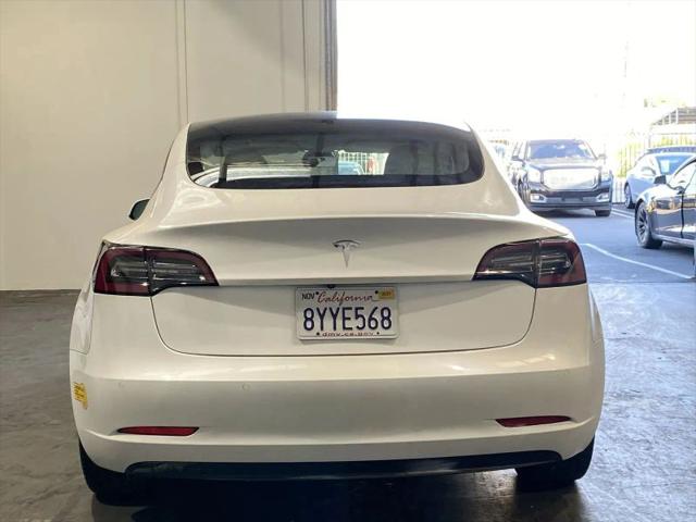 2021 Tesla Model 3 Standard Range Plus Rear-Wheel Drive