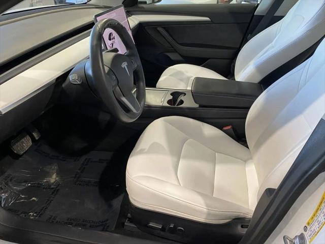 2021 Tesla Model 3 Standard Range Plus Rear-Wheel Drive