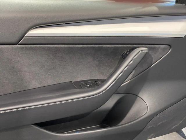 2021 Tesla Model 3 Standard Range Plus Rear-Wheel Drive