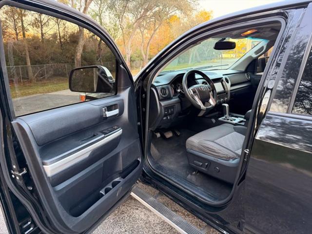 2015 Toyota Tundra SR5 5.7L V8