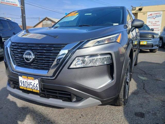 2022 Nissan Rogue SV FWD