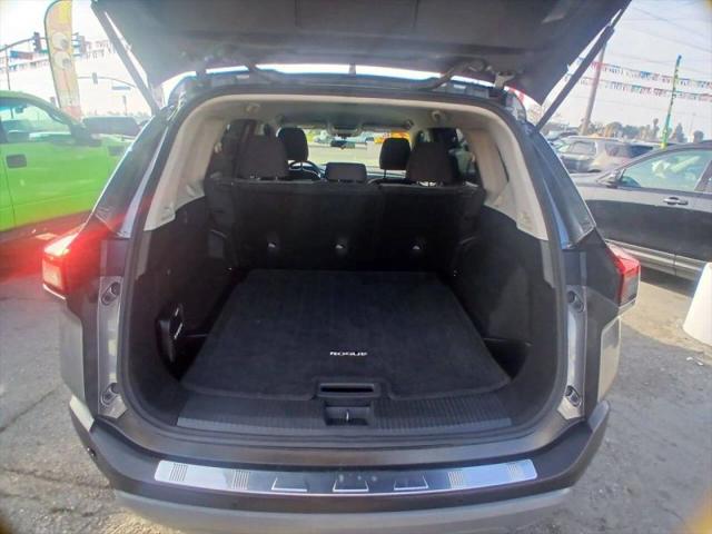 2022 Nissan Rogue SV FWD