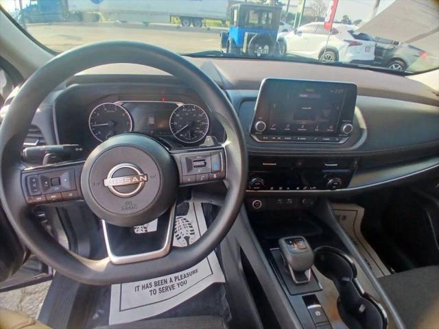 2022 Nissan Rogue SV FWD