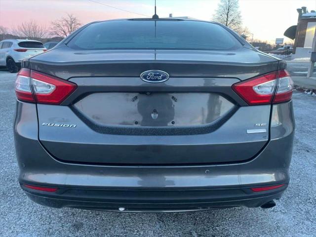2016 Ford Fusion SE