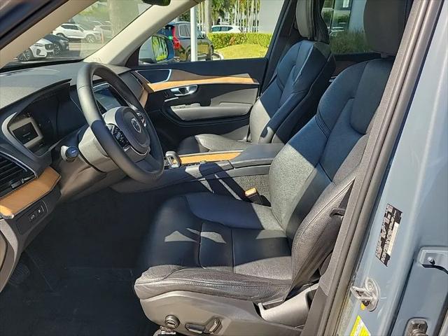2023 Volvo XC90 Recharge T8 Plus Bright Theme 7-Seater