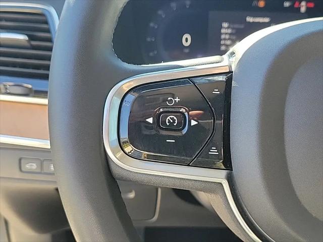 2023 Volvo XC90 Recharge T8 Plus Bright Theme 7-Seater