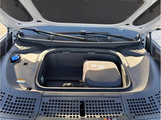 2026 Hyundai IONIQ 9 SE