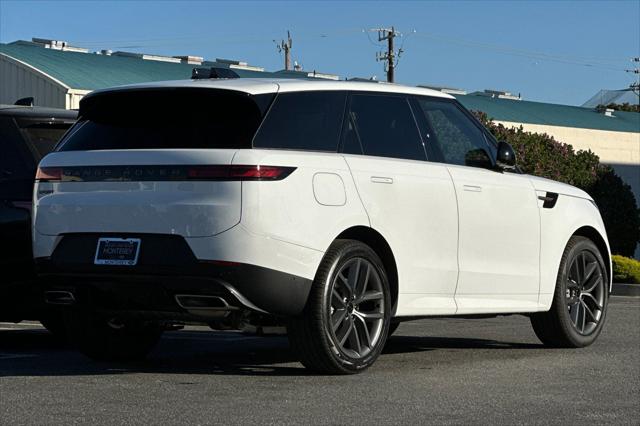 2026 Land Rover Range Rover Sport P360 SE