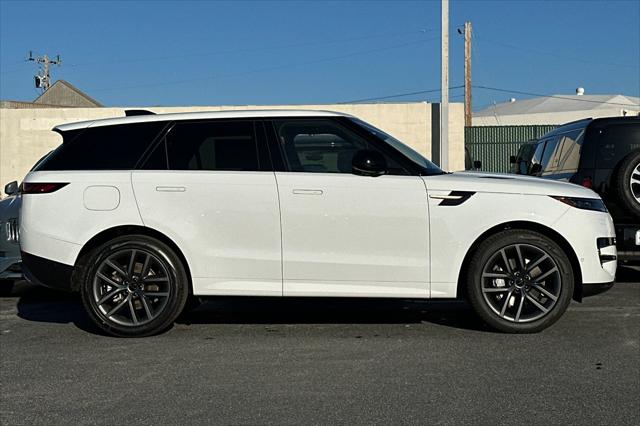 2026 Land Rover Range Rover Sport P360 SE