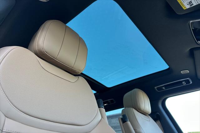 2026 Land Rover Range Rover Sport P360 SE