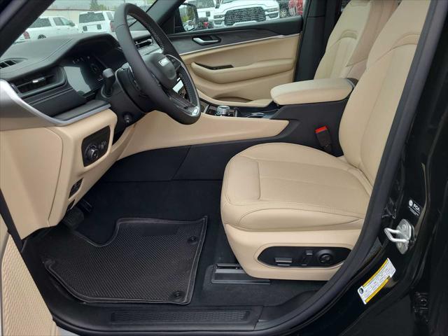 2026 Jeep Grand Cherokee Limited 4x4