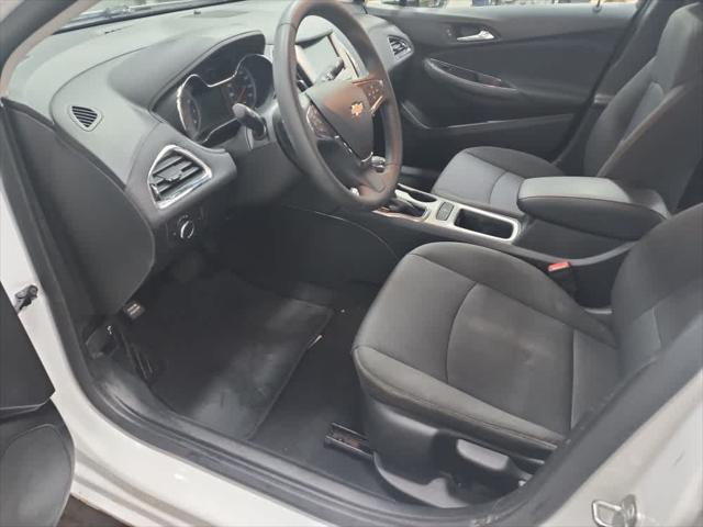 Used 2017 Chevrolet Cruze For Sale in Wilmington, OH