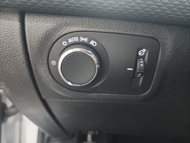 Used 2017 Chevrolet Cruze For Sale in Wilmington, OH