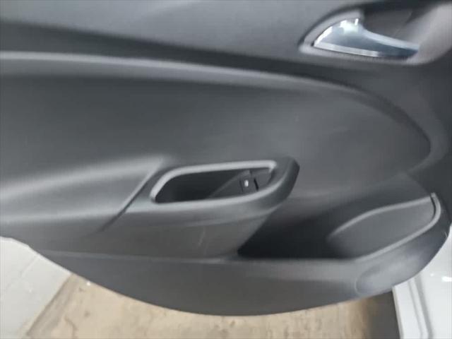 Used 2017 Chevrolet Cruze For Sale in Wilmington, OH