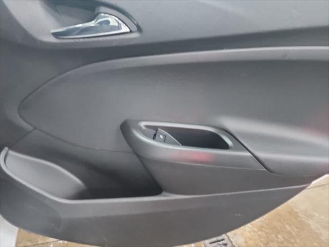 Used 2017 Chevrolet Cruze For Sale in Wilmington, OH