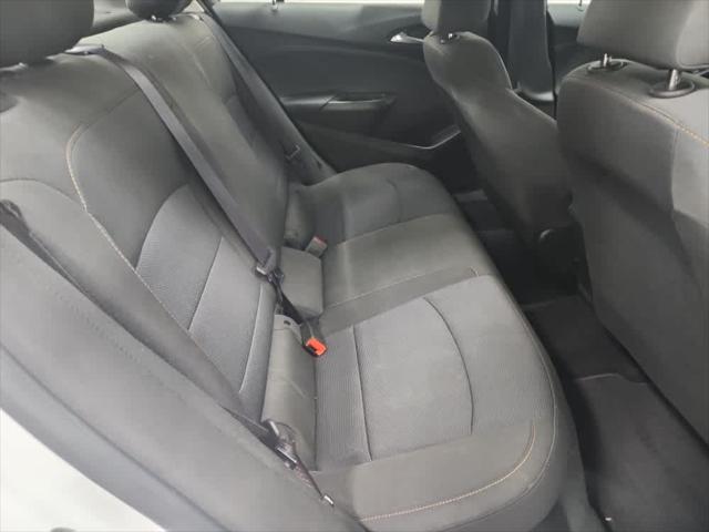 Used 2017 Chevrolet Cruze For Sale in Wilmington, OH