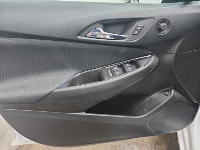 Used 2017 Chevrolet Cruze For Sale in Wilmington, OH