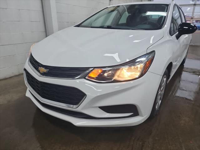 Used 2017 Chevrolet Cruze For Sale in Wilmington, OH