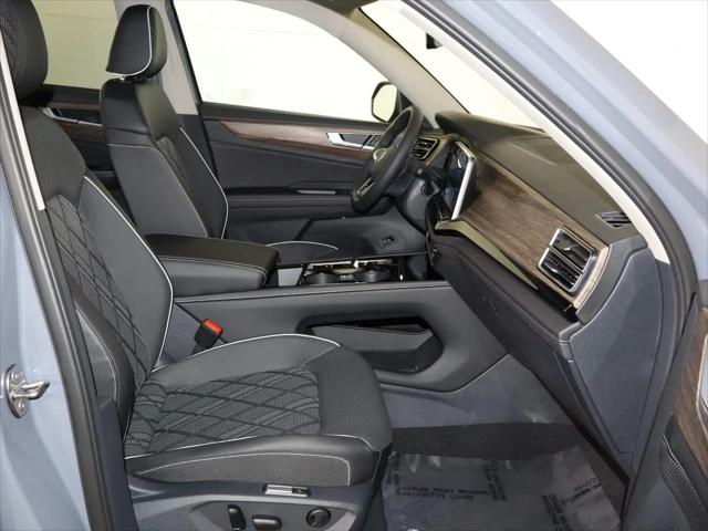 2026 Volkswagen Atlas SEL Premium R-Line