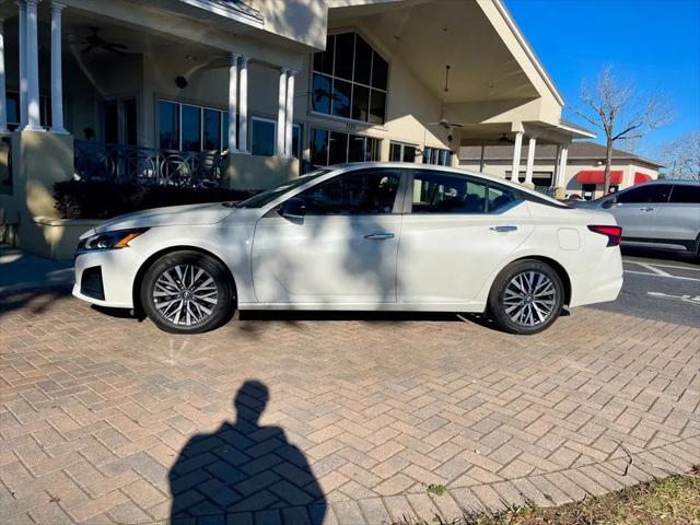 2025 Nissan Altima SV FWD