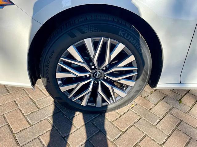 2025 Nissan Altima SV FWD